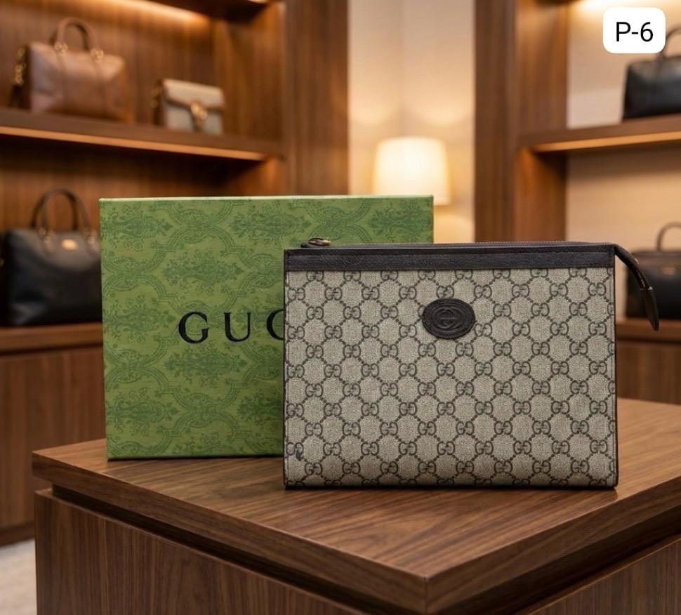 Gucci GG Supreme Canvas Bag